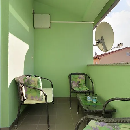 Ariana 1989 Apartman Fazana
