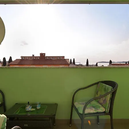 Apartament Ariana 1989